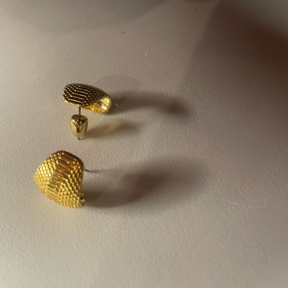 Huggie style Gold Textured Earrings - Picture 3 of 4